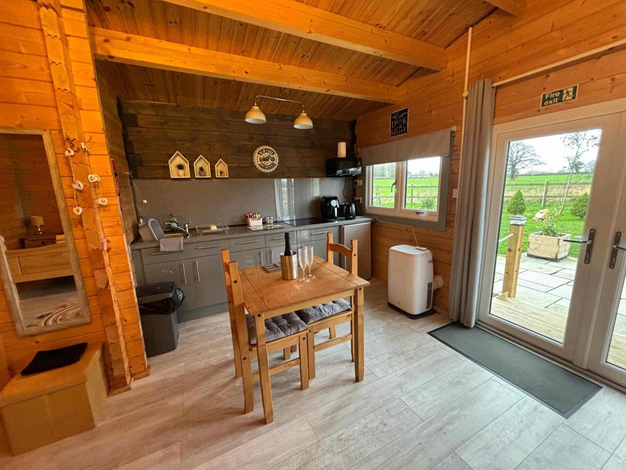 Rife Lodges อารันเดล ภายนอก รูปภาพ